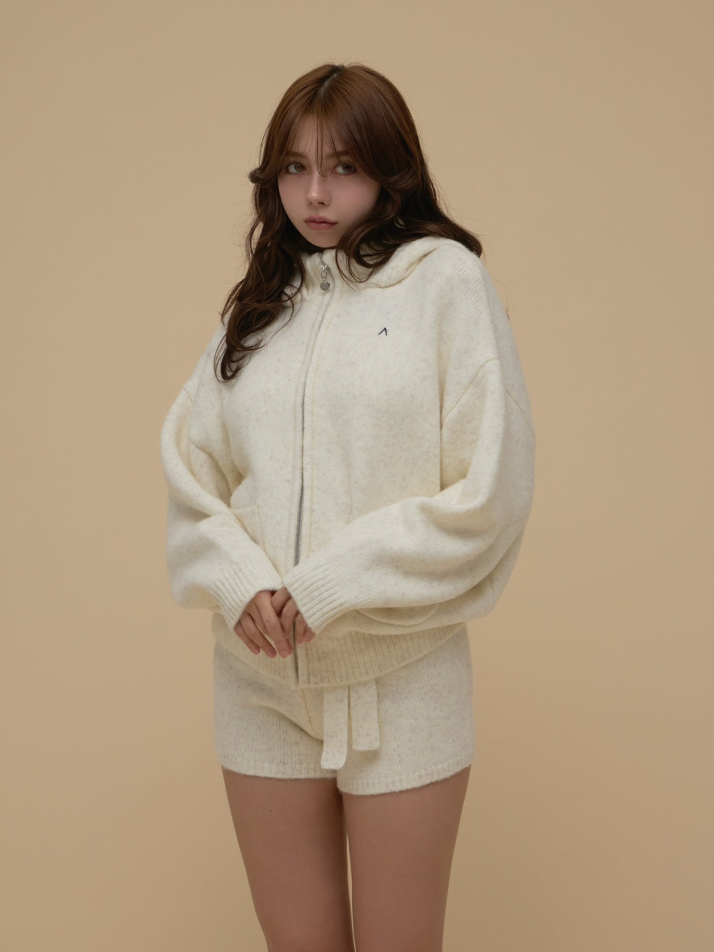 ANDMARY】Bruna hood set up