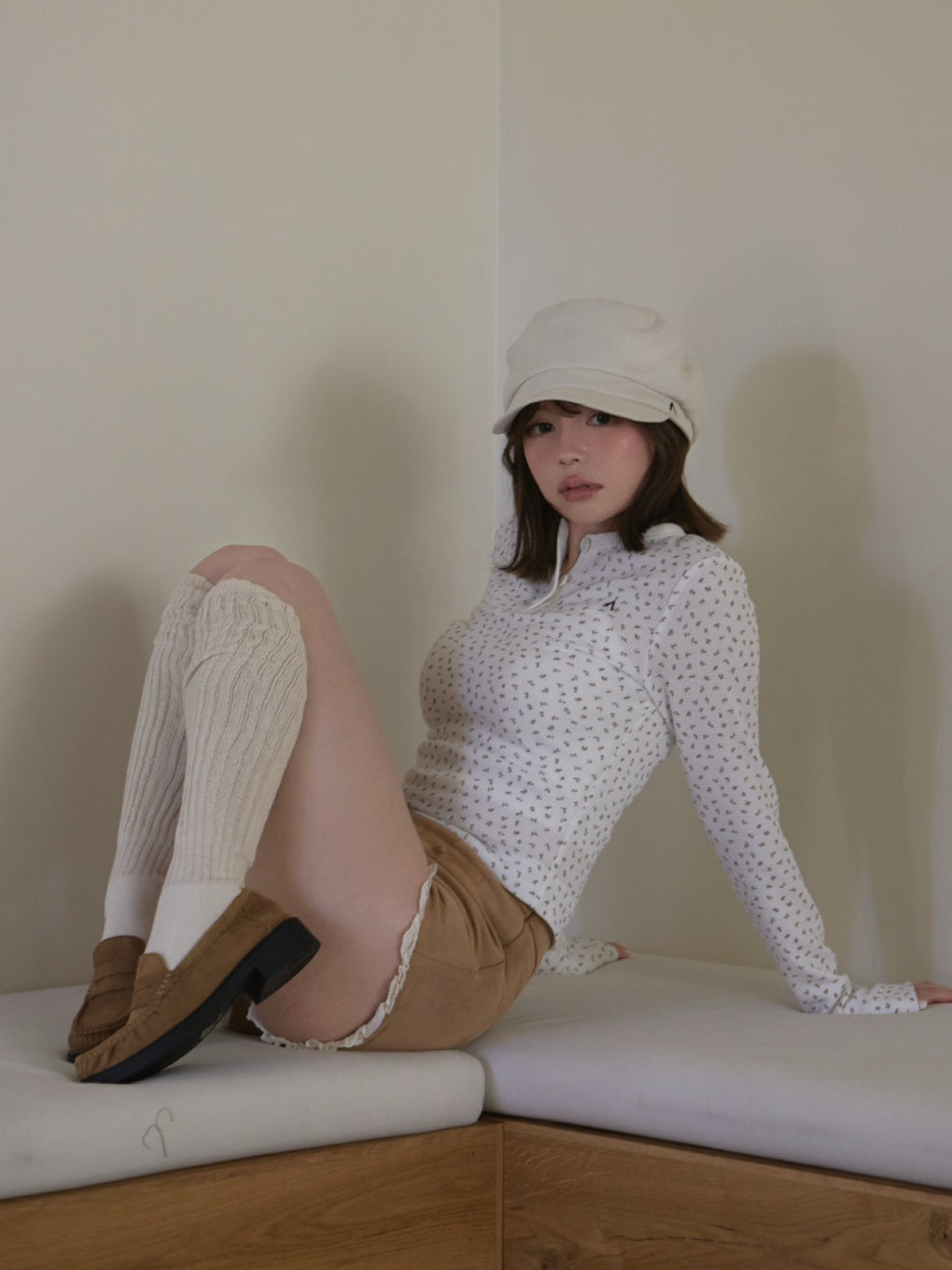 Suede mini pants