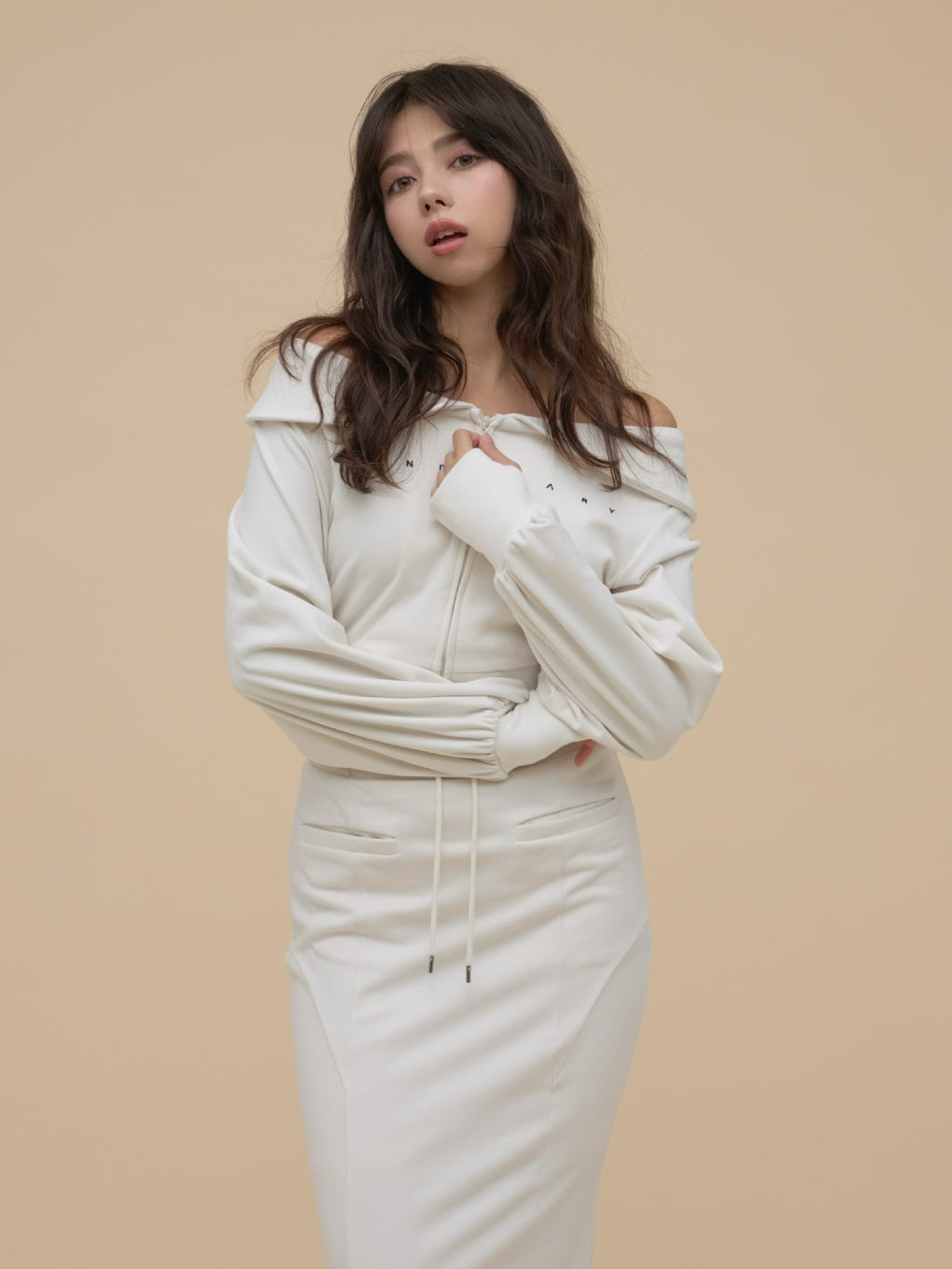 ANDMARY】Aletta offshoulder set up