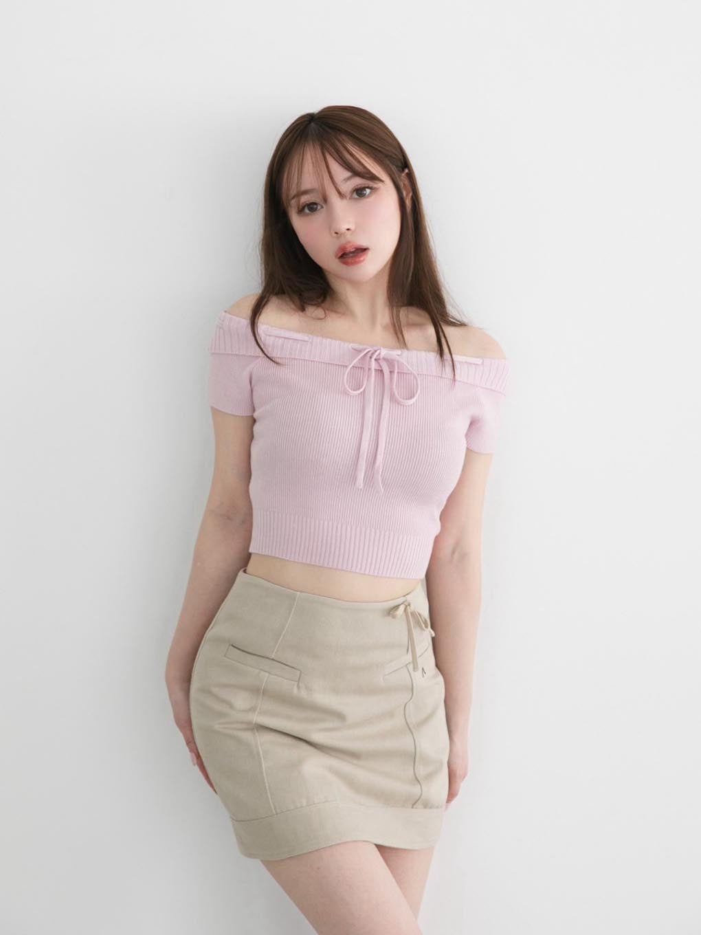 Lisa offshoulder tops