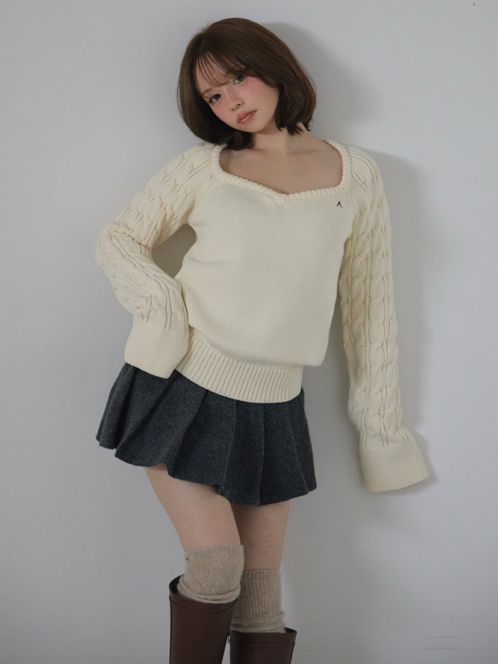 Heart neck cable tops