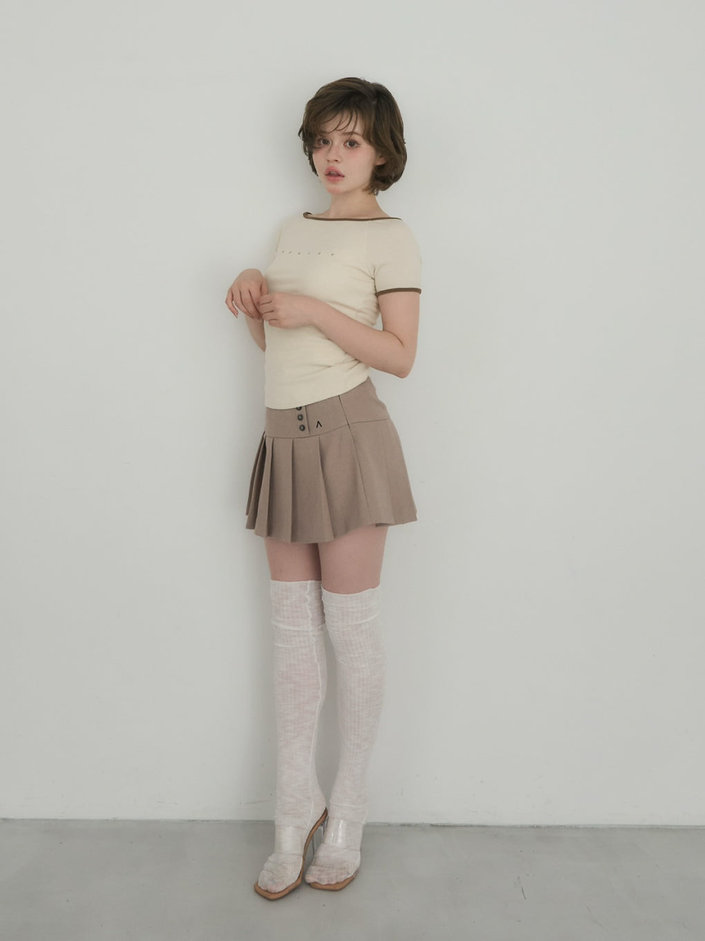 ANDMARY】Mary logo piping tops