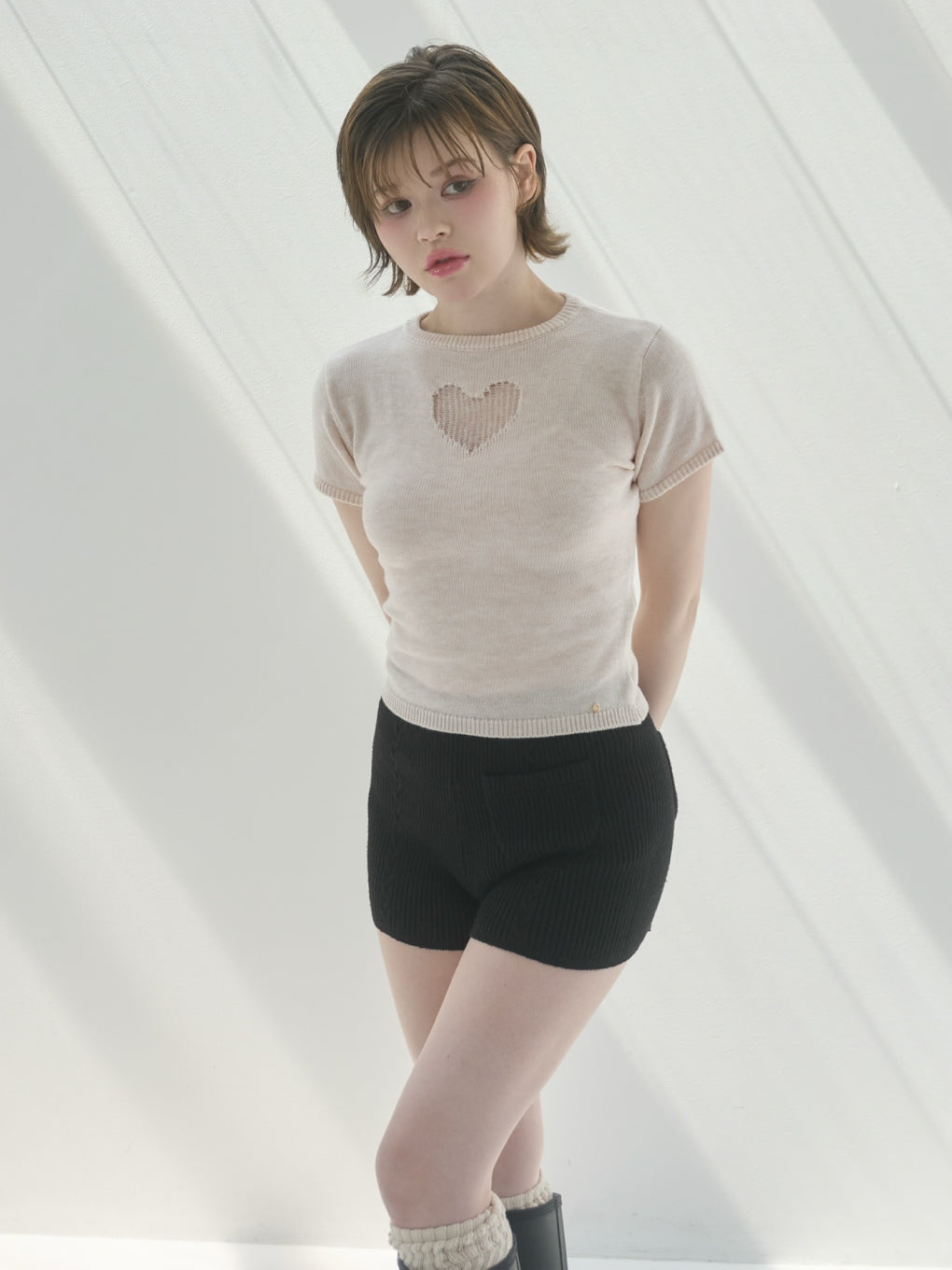 ANDMARY】Heart point knit tops