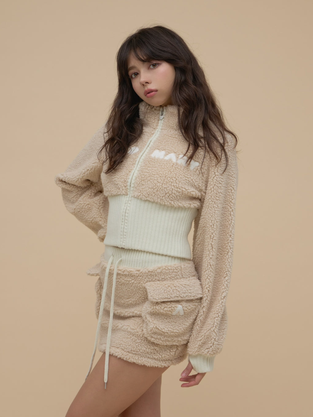 andmary Fluffy zip up jacket ベージュ ANDMARY】Fluffy zip up jacket