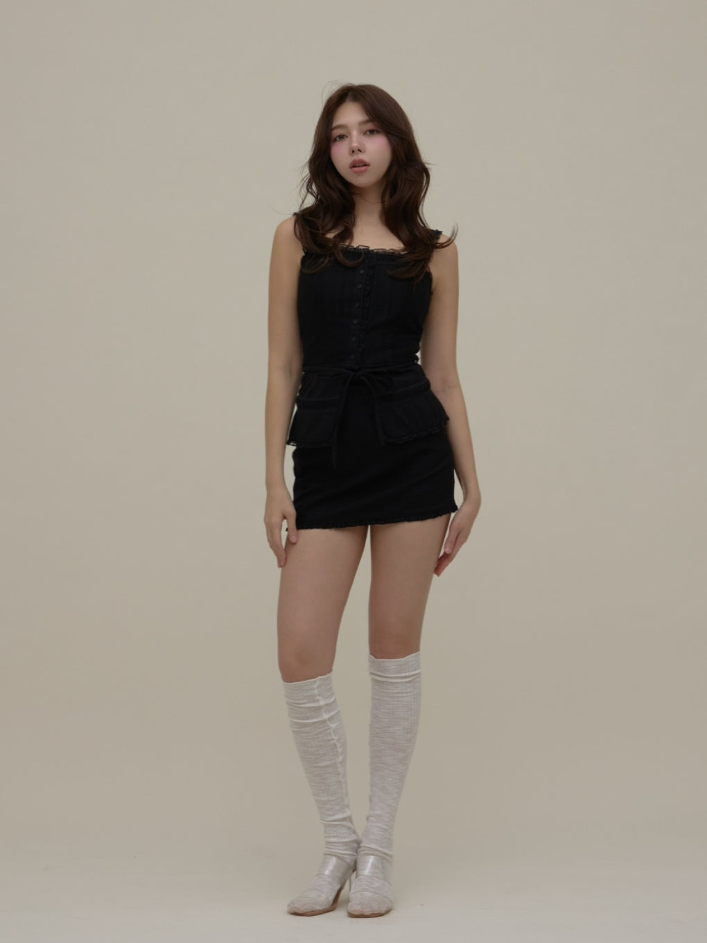 Katie lace frill set up