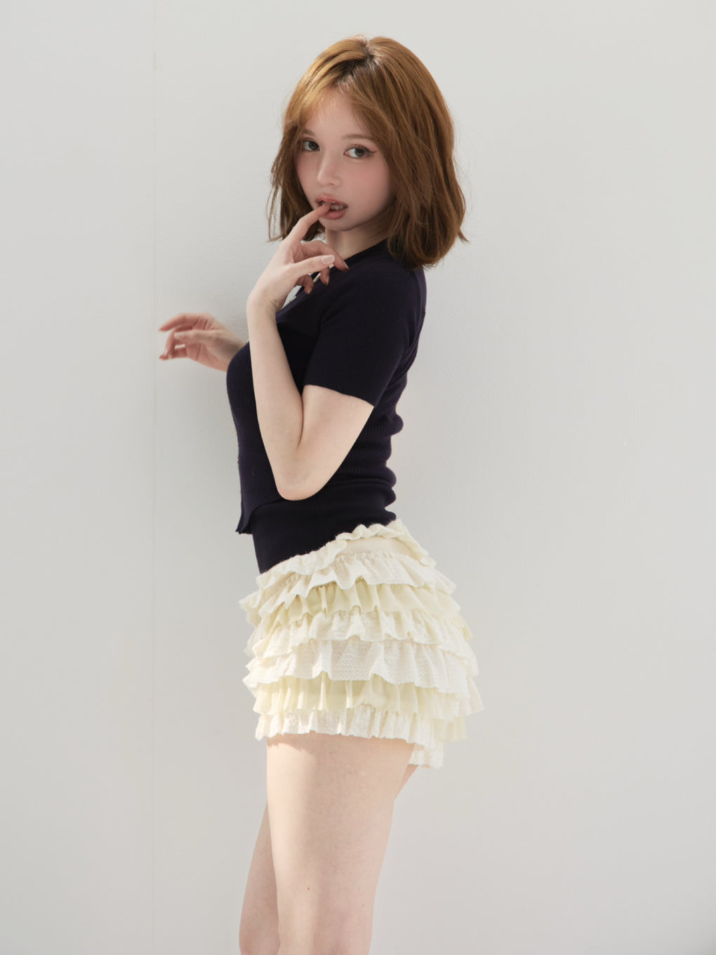 Sui frill pants set up