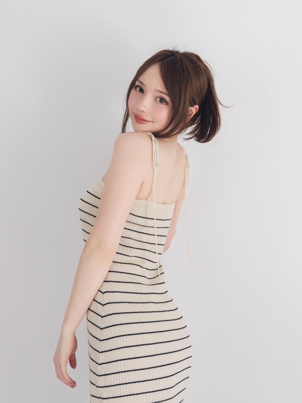 ラーナボディドレス