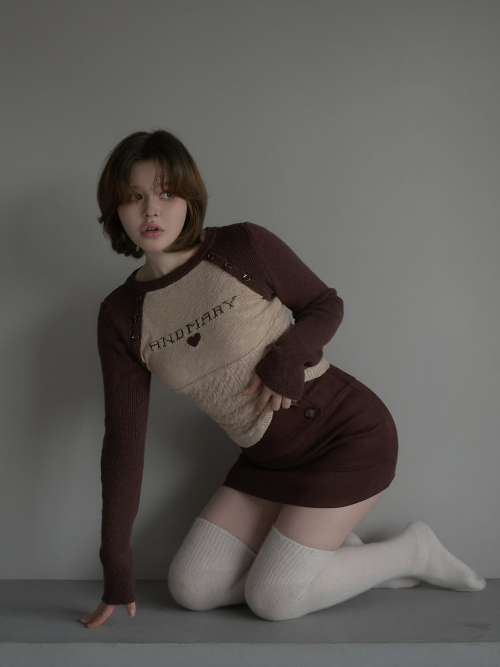Raka suede belt skirt