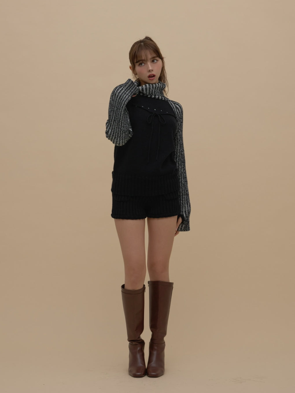 Mary logo loose knit set up