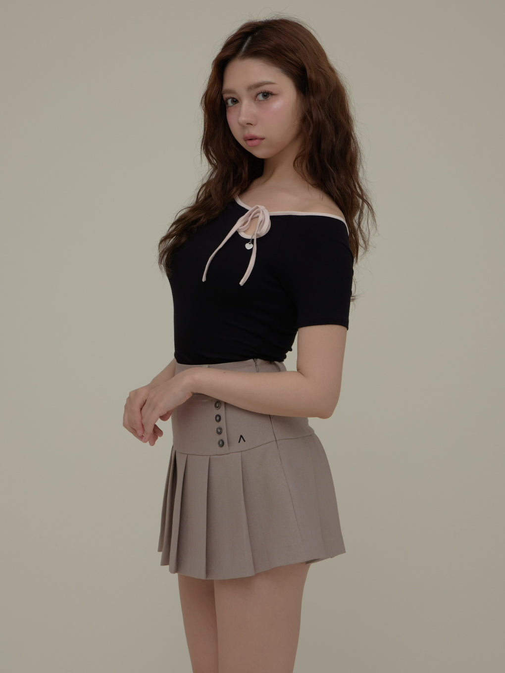 Heidi pleats mini skirt