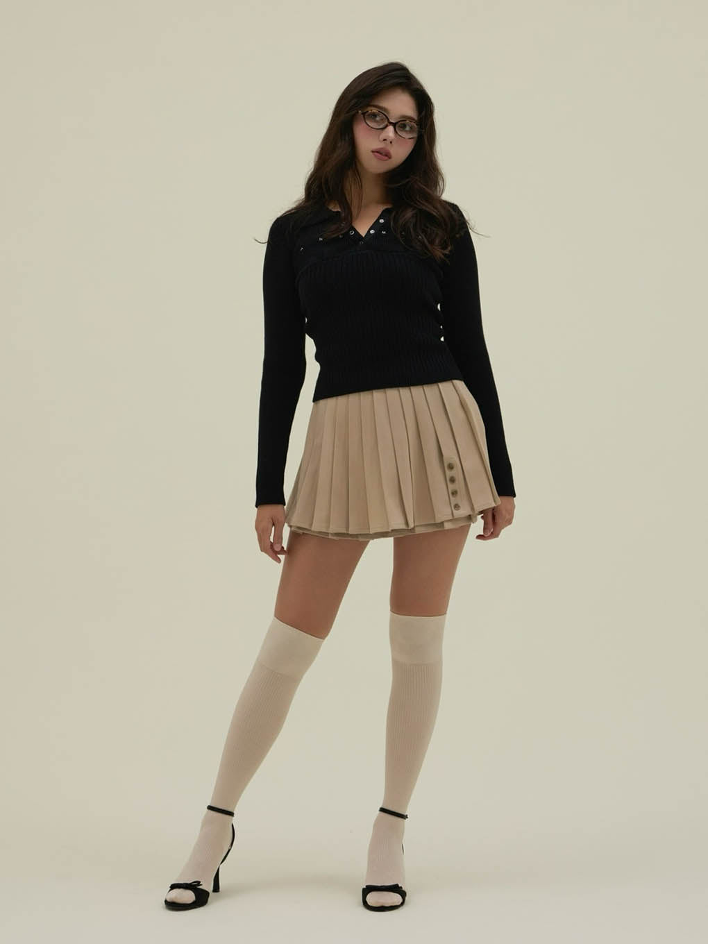 Lindsay logo tops