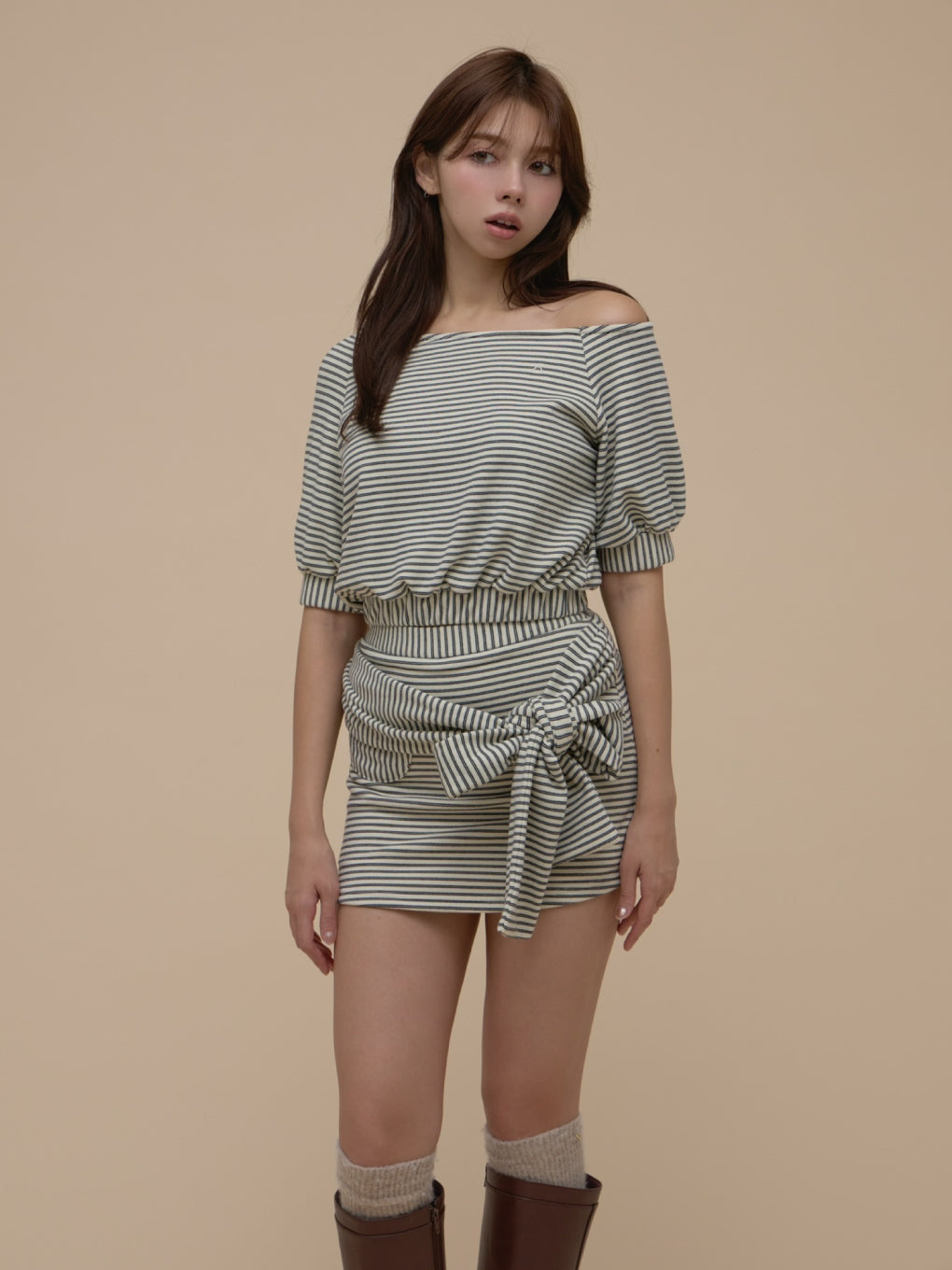 Connie ribbon set up