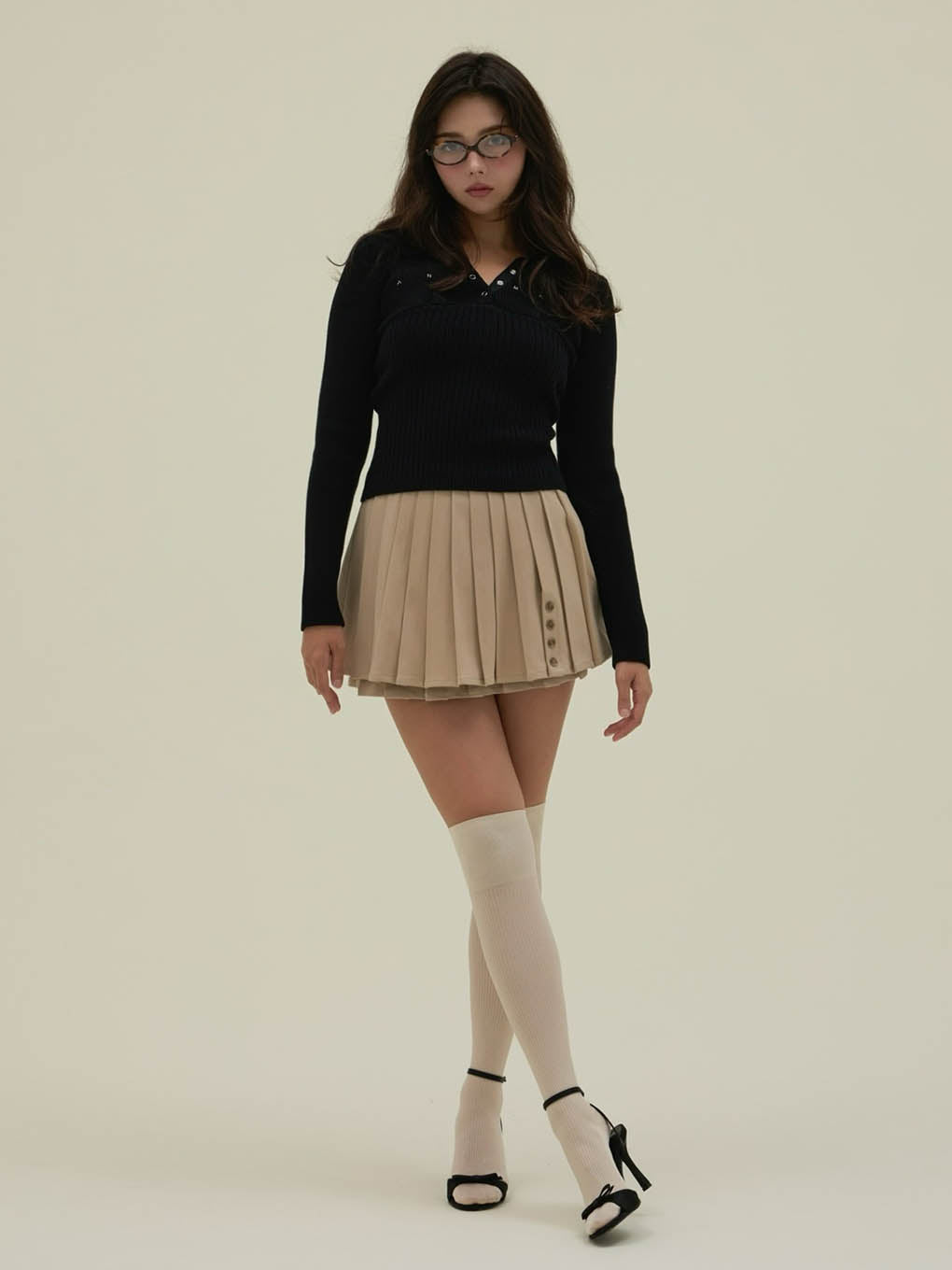 Lindsay logo tops